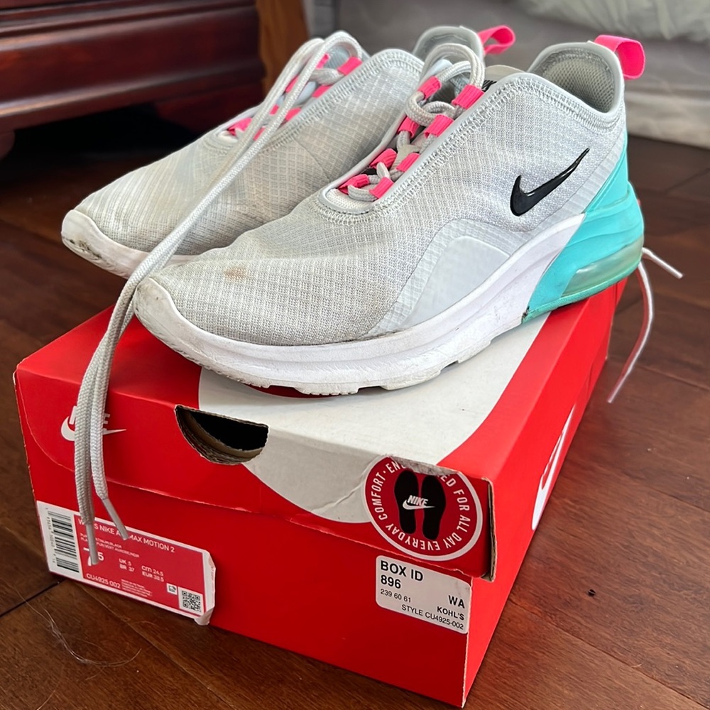 Nike Shoes